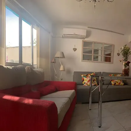 Tati Flat - 
